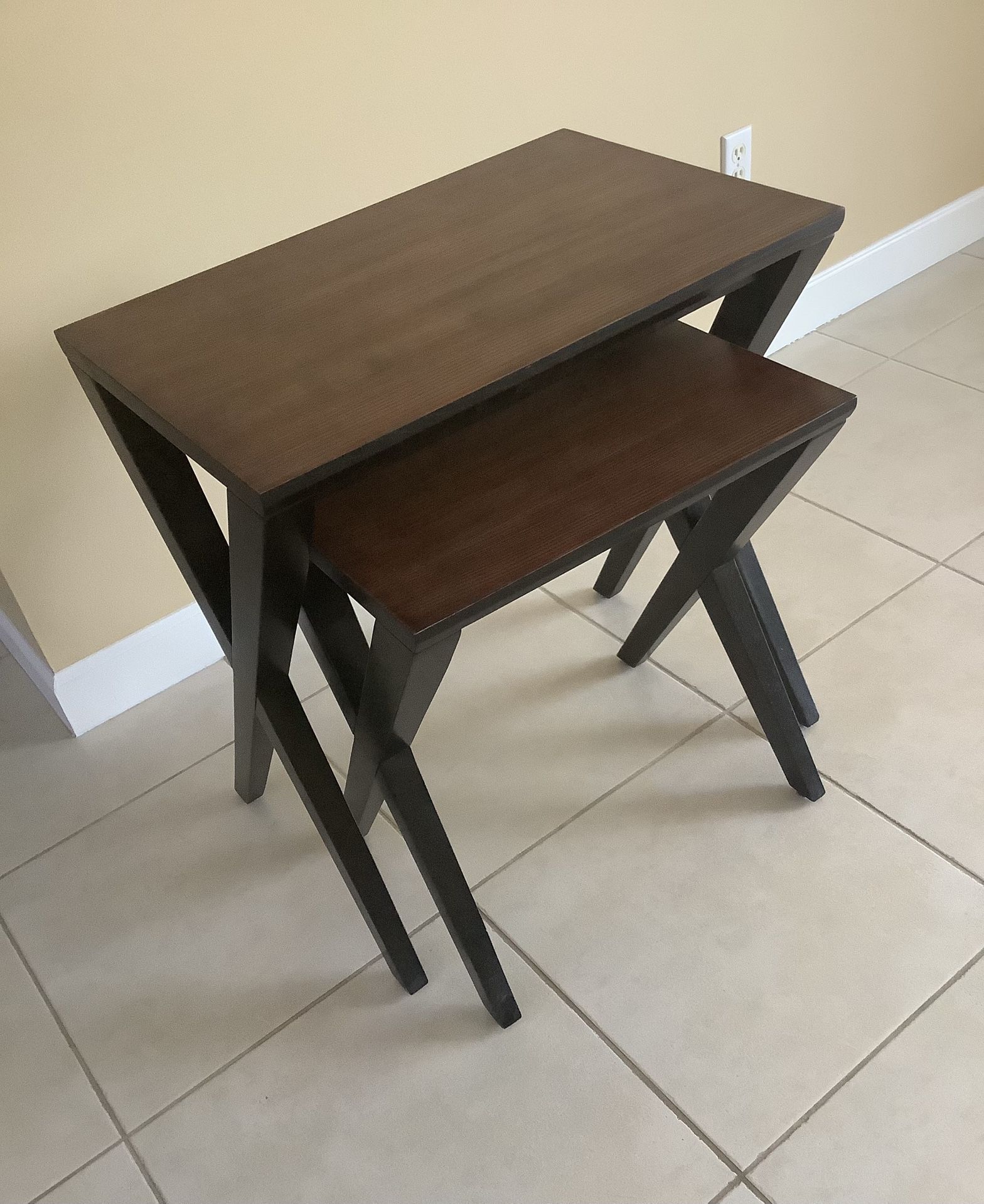 Nesting Tables / Side Tables / End Tables / Accent Tables