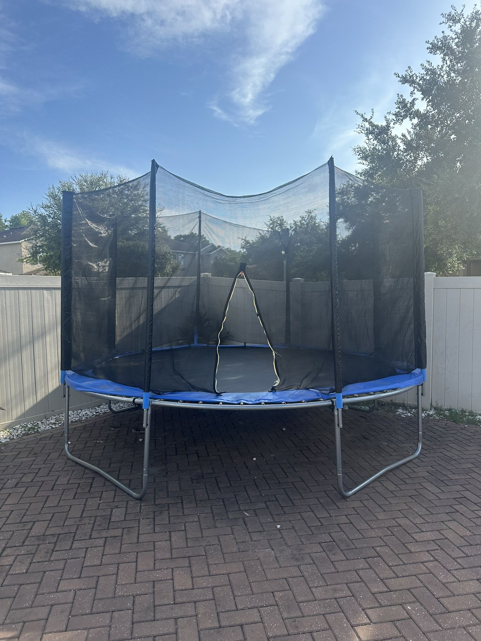 Trampoline