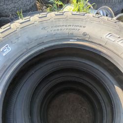 265/70R17