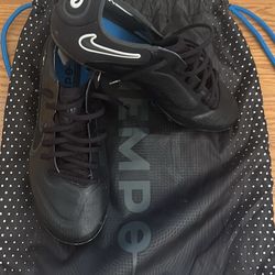 Nike Tiempo 9 Elite *size 5.5*