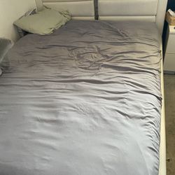 3 Beds And Mattresses 