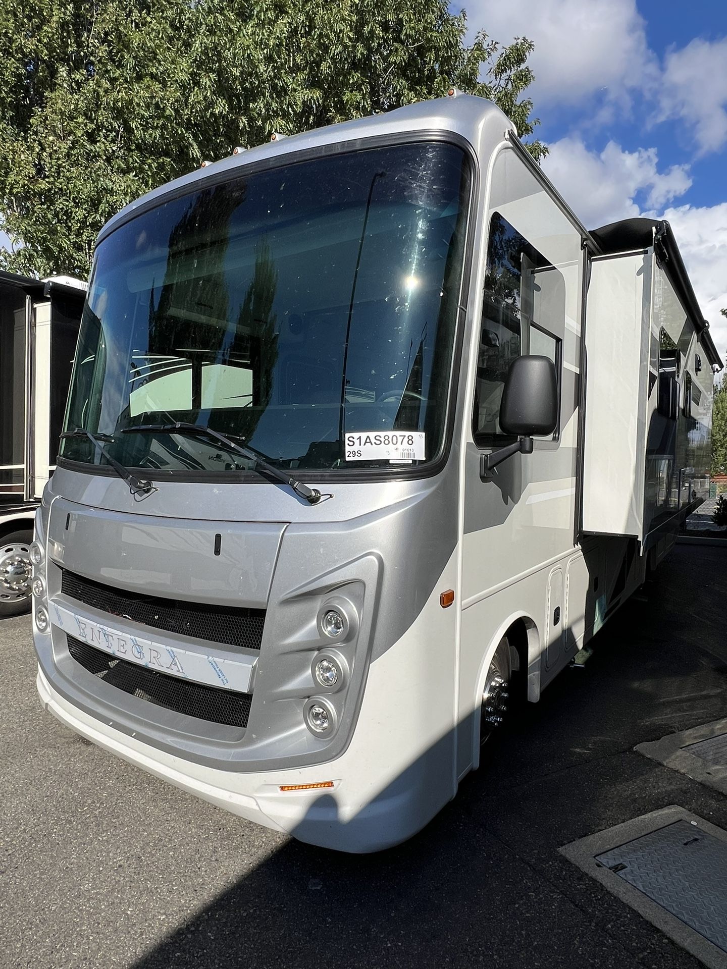 2025 Entegra VISION 29S