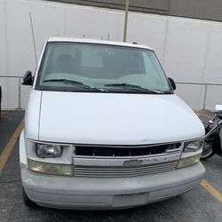 2005 Chevy Astro Van