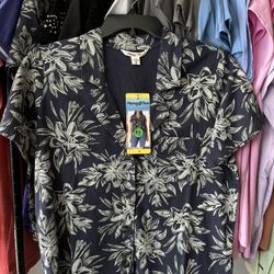 Women Hang Ten Shirt Size Small