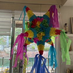 Large Piñata 