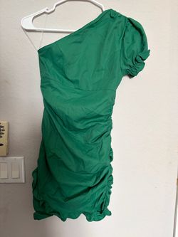 Green One-Shoulder Ruched Mini Dress