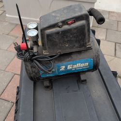2 Gallon Air Compressor 