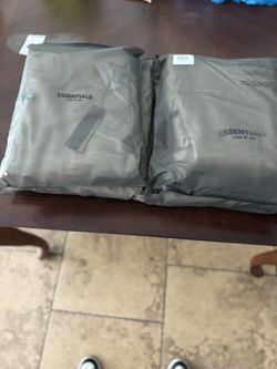 ESSENTIALS Fear of God