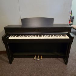 Yamaha Clavinova Digital Piano CLP-745 Dark Rosewood Natural Wooden Action