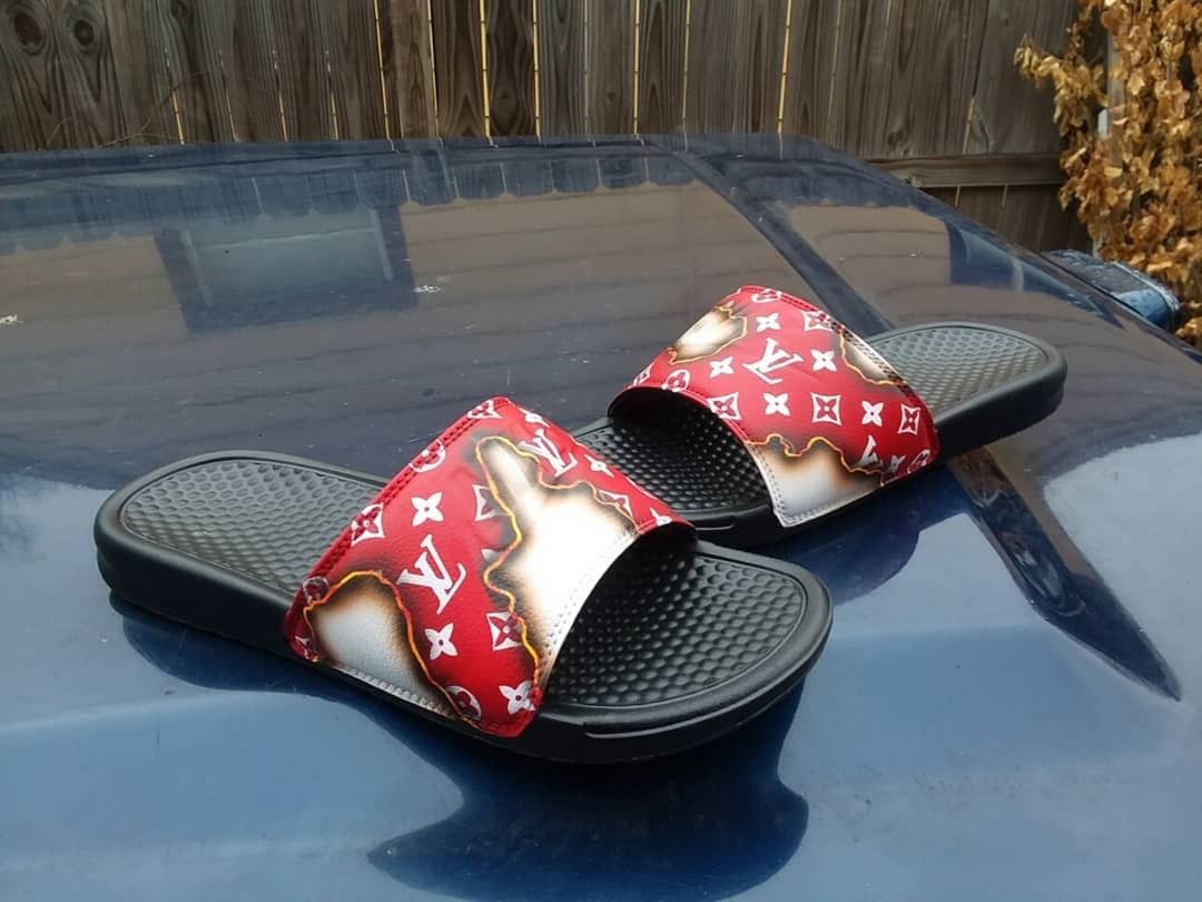 Custom Nike Slides for Sale in Dallas, TX - OfferUp