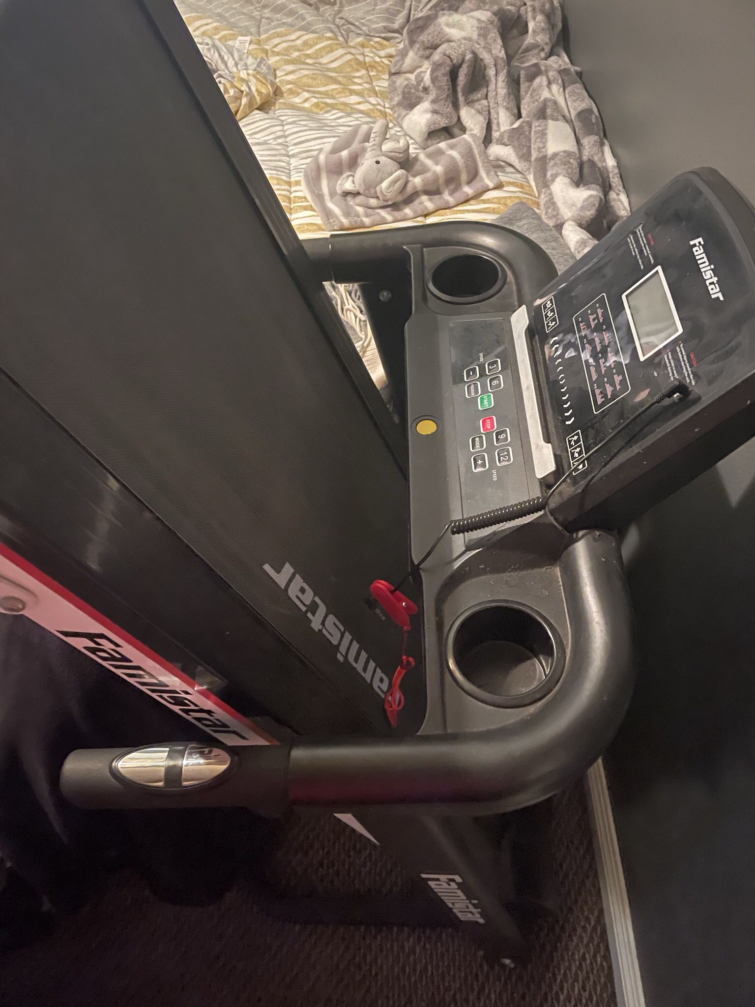 Famistar Treadmill