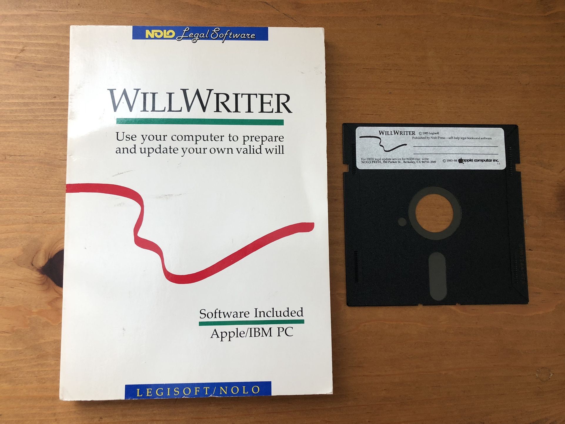Vintage and rare 1985 ‘WILL WRITER’ by Nolo Legal Software for Apple/IBM. Manual/book plus 