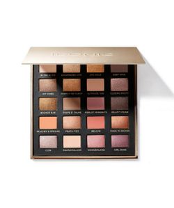 Iconic London day to slay eyeshadow palette