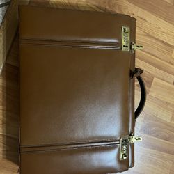 Briefcases MAKE OFFER FOR ALL
