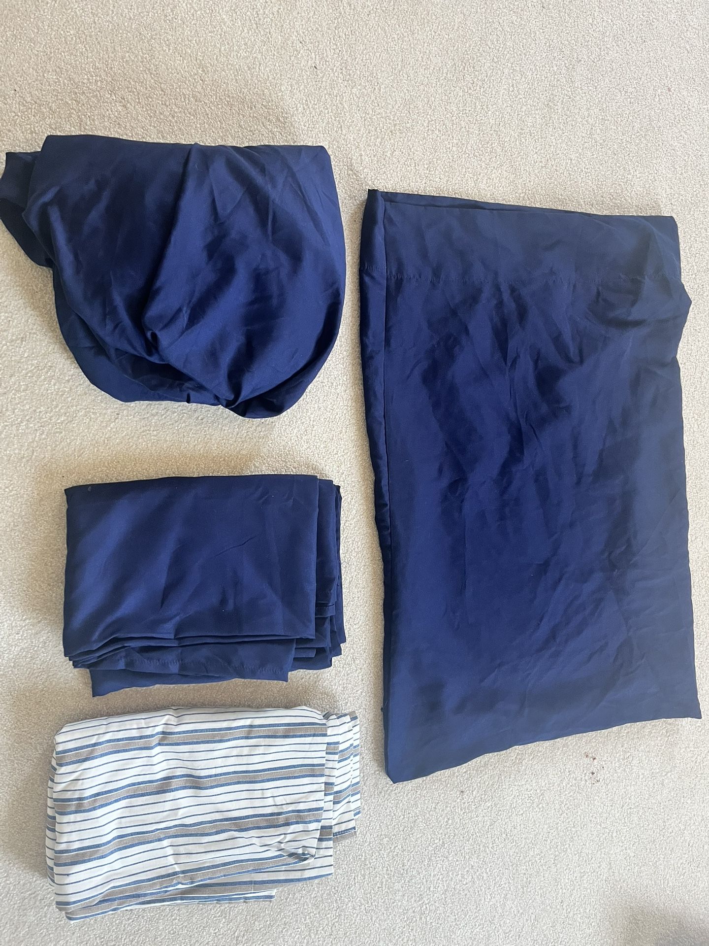 Twin XL Bed Set
