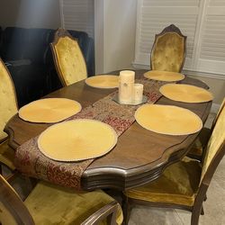 Grand Royal Gold Colored Dining Table And Chairs