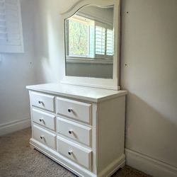 Wood dresser