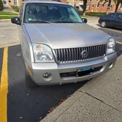 2005 Mercury Mountaineer