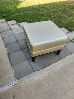 24" sq x 19" tall, very clean ottoman