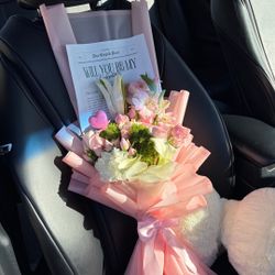 FLOWERS RAMOS BOUQUETS