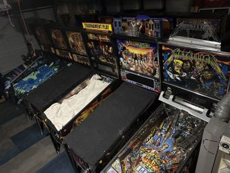 Pinball And Arcade Video Games 
