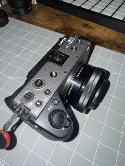Sony FX30 with 16-55 Kit Lens 