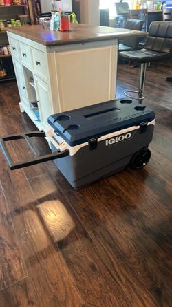 XL  Igloo ice chest