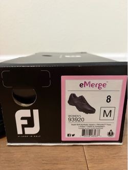Golf shoes