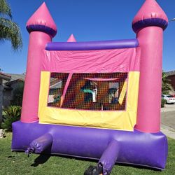 Bounce House 