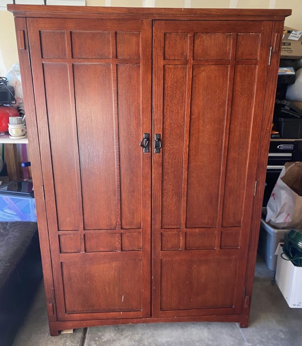 Solid Wood Heavy Hutch Desk Cabinet