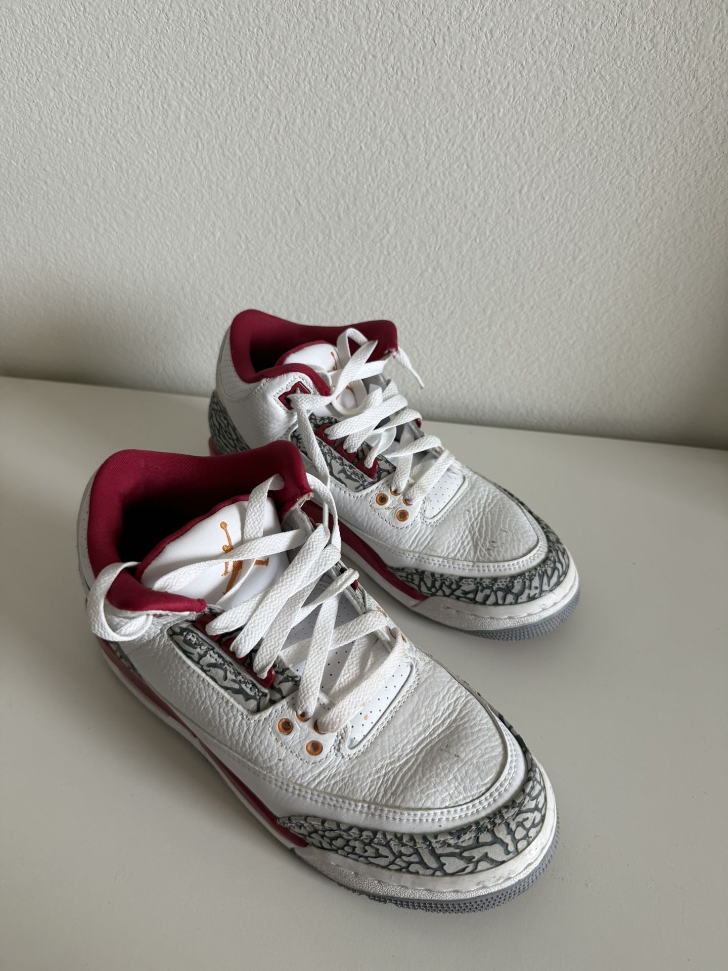 Air Jordan 3 “Cardinal Red” (GS) – Size 6Y