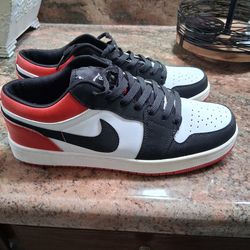 Mens low top basketball shoes