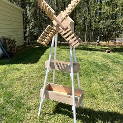 Windmill Box Planter