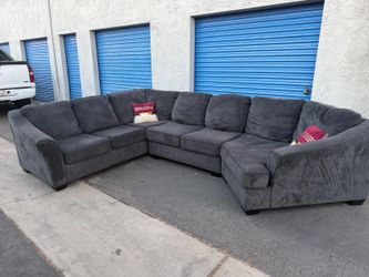 Modern sectional couch gray