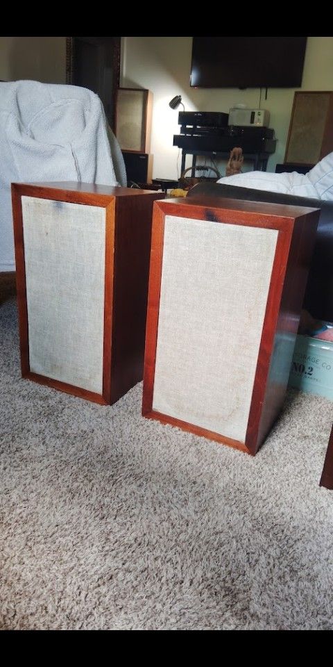 Acoustic Research Ar-3a Speakers
