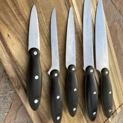 Vintage Quality Micheal Graves set of 5 Knives