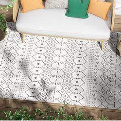 Well Woven Nors Ivory Indoor/Outdoor Flat Weave Pile Nordic Lattice Area Rug (7'10" x 9'10")