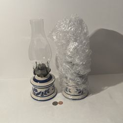 2 vintage USA Oil Lamps