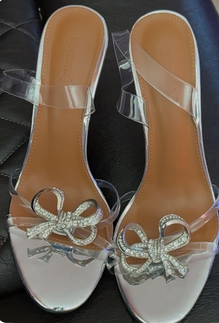 Women size 10 Slingback Stiletto Heels with Rhinestone Bow