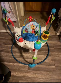 Baby activity center