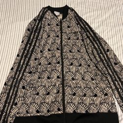 Adidas Sweater Size Large