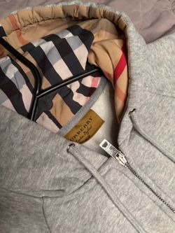 burberry grey sweater zip up