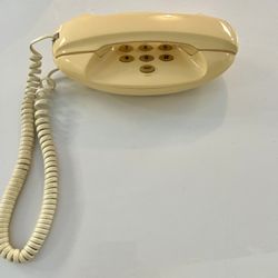 Vintage 1984 TeleQuest Manta Oval Beige Slim Push Button Landline Phone 