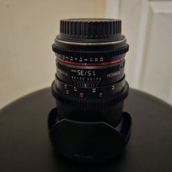 Rokinon Lebs 85mm 1.5 and 35 mm 1.5 EF Mount