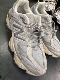 Mens Shoes Size 11.5