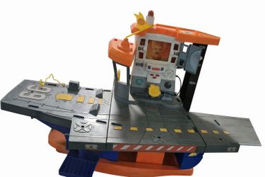 r‑Price Aircraft Carrier Toy Boat – Vintage Model 99