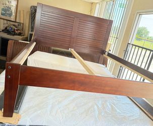 “NEW” DUNCO FULL SIZE PLATFORM BED ONLY COLOR DARK CAPPUCCINO