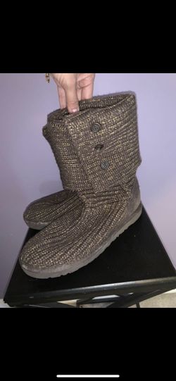Uggs woman’s size 8. Used.