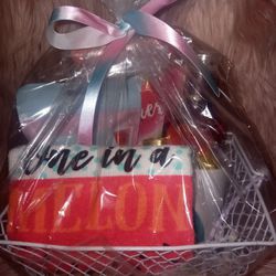 One In A Melon Mother's Day Gift Basket New 