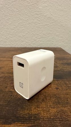 OnePlus Warp Charge 30W Fast Charging USB-A Wall Power Adapter - White